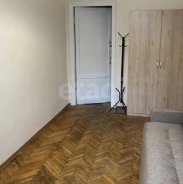 Продажа 5-комн квартиры на вторичном рынке Измайловский пр-кт,  д. 25