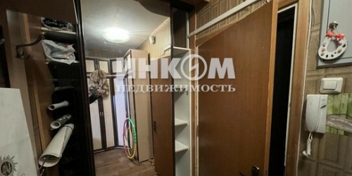 1-комн квартира Святоозёрская улица,  д. 32