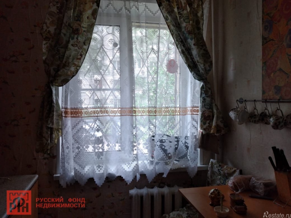 Продажа 1-комн квартиры на вторичном рынке Металлострой пос., Плановая ул. ,  д. 16