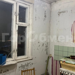 Продажа 1-комн квартиры на вторичном рынке ул Изумрудная,  д. 9