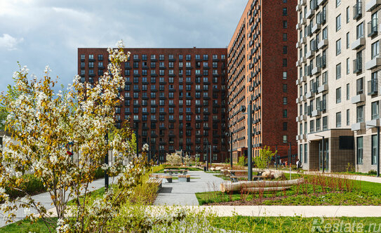 Продажа 3-комн квартиры на вторичном рынке Складочная улица,  д. 2