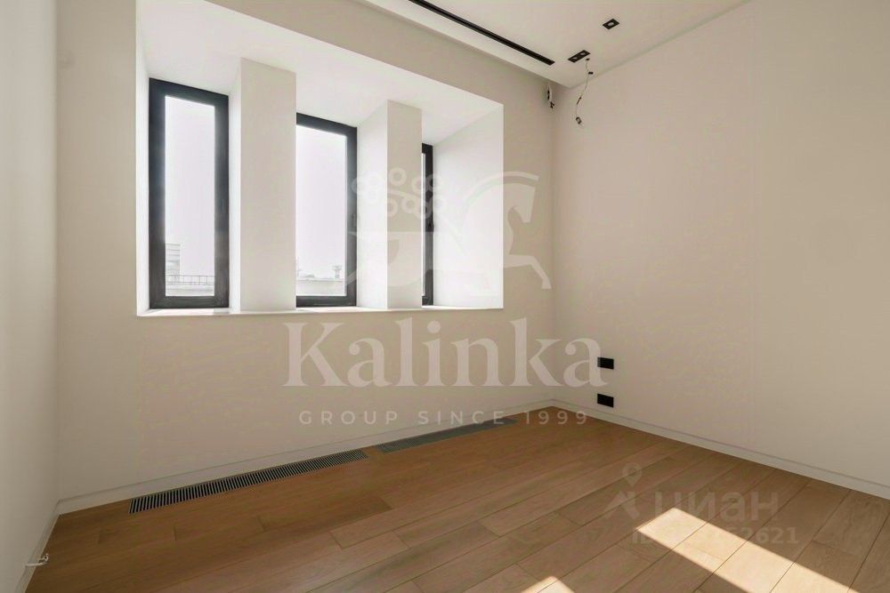 Продажа 2-комн квартиры на вторичном рынке Зубовская улица, 7