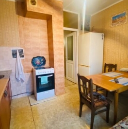 Продажа 2-комн квартиры на вторичном рынке Мичуринский пр-кт,  д. 27 к2