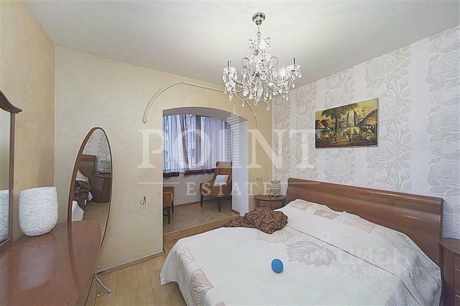 Продажа 3-комн квартиры на вторичном рынке улица Вавилова, 97