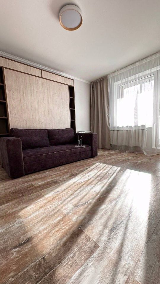 Продажа 1-комн квартиры на вторичном рынке Мебельная улица, 45к1Б