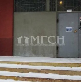 Продажа 1-комн квартиры на вторичном рынке улица Мнёвники,  д. 13