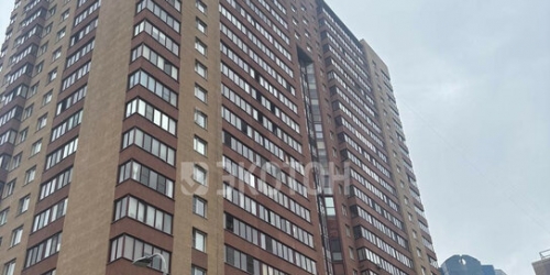 3-комн квартира Брянцева ул,  д. 15,  к. 2