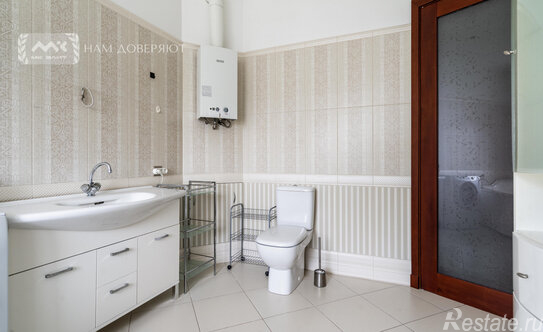 Продажа 4-комн квартиры на вторичном рынке Бассейная ул,  д. 27