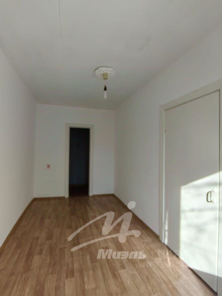 Продажа 2-комн квартиры на вторичном рынке Биокомбината пгт, 37