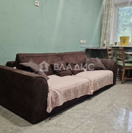 Продажа 3-комн квартиры на вторичном рынке улица Бабушкина,  д. 61