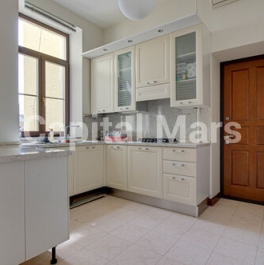 Аренда 6-комн квартиры на вторичном рынке Кривоколенный пер,  д. 14,  к. 1