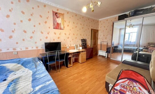 Продажа 3-комн квартиры на вторичном рынке Пионерская улица