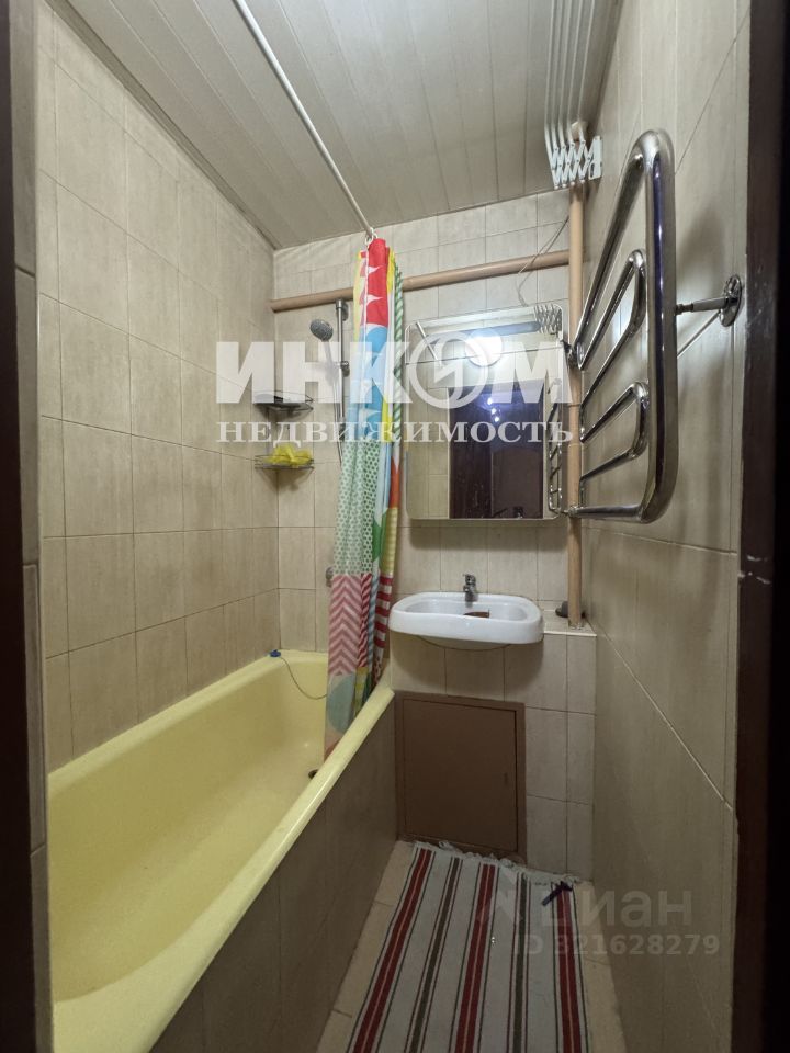 Продажа 2-комн квартиры на вторичном рынке улица Чаянова, 12