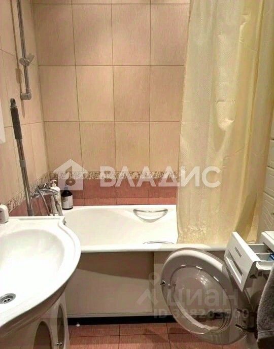 Продажа 1-комн квартиры на вторичном рынке улица Маршала Кожедуба, 14