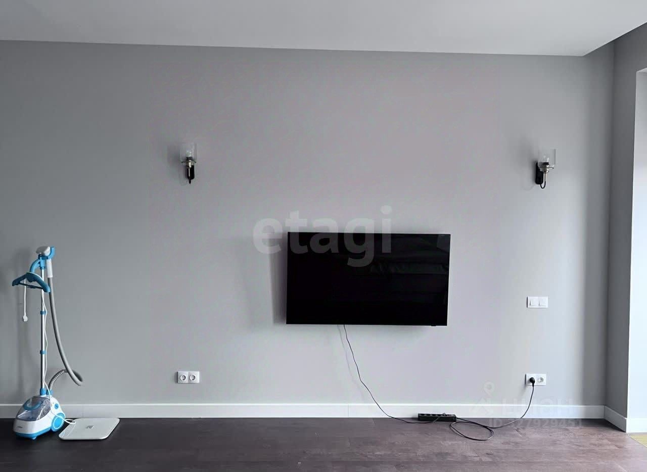 Продажа студии Летниковская улица, 13