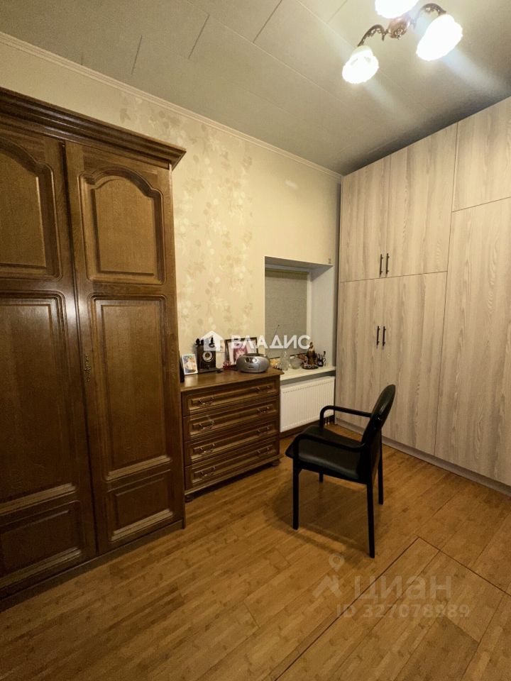 Продажа дома Павловск, улица Александра Матросова,  д. 44