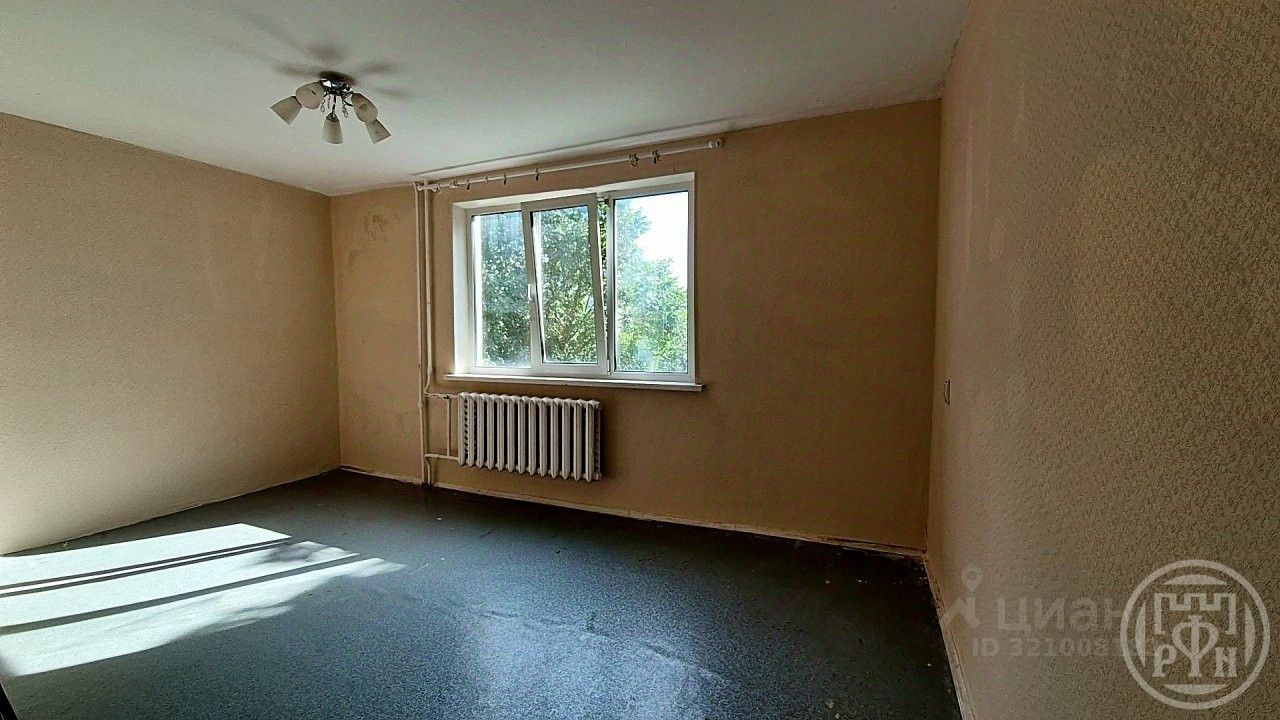 Продажа 2-комн квартиры на вторичном рынке д. Лесколово, улица Зеленая, 72