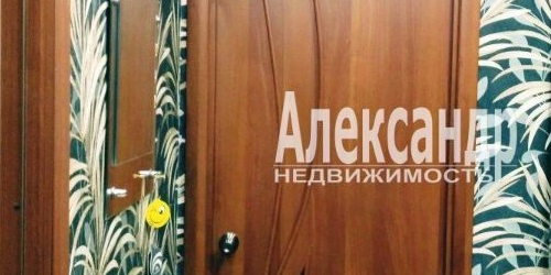 2-комн квартира улица Крюкова, 13