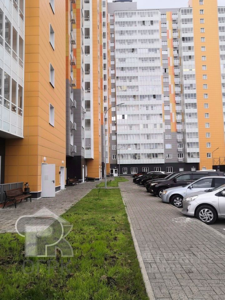 Продажа 2-комн квартиры на вторичном рынке Андреевка пгт, улица Клубная, 38А