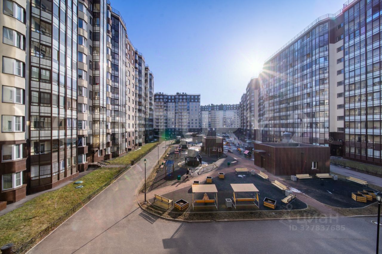 Продажа 1-комн квартиры на вторичном рынке проспект Ветеранов, 171к2