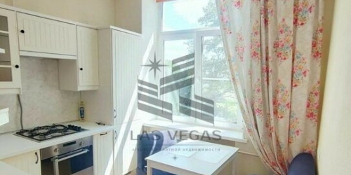 2-комн квартира Боевская 1-я ул,  д. 2/12,  к. 4