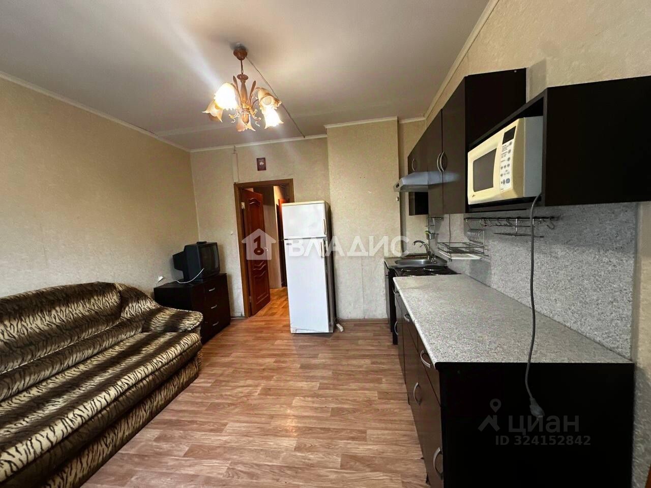 Продажа 1-комн квартиры на вторичном рынке улица Жени Егоровой, 12К2