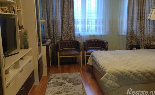 Продажа 1-комн квартиры на вторичном рынке Солнечногорск, Молодёжная улица,  д. 1