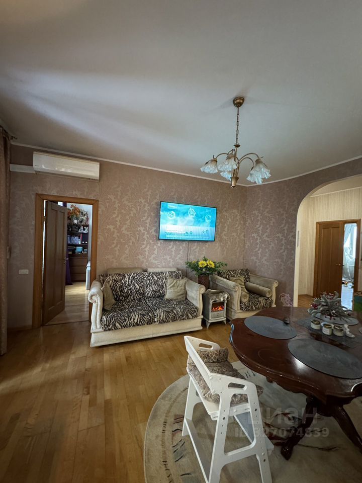 Продажа 3-комн квартиры на вторичном рынке 2-я Алексеевская улица, 7