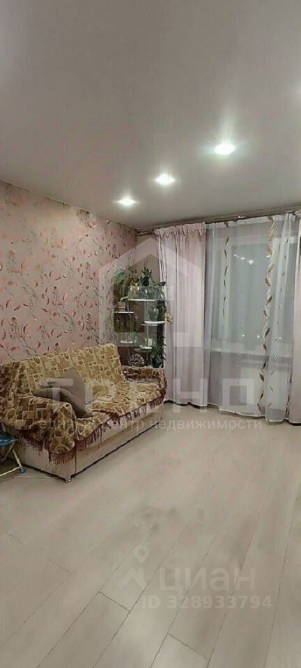 Продажа 2-комн квартиры на вторичном рынке улица Маршала Казакова, 28К3