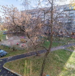 Аренда 1-комн квартиры на вторичном рынке Бебеля 1-я ул,  д. 3А