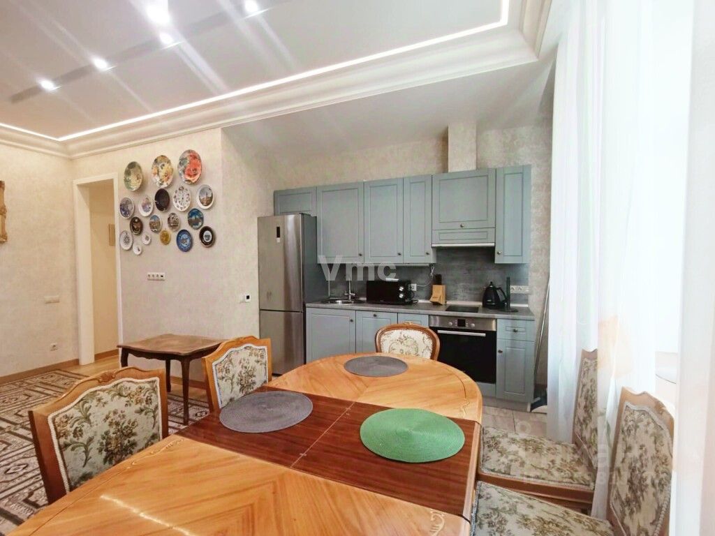 Продажа 2-комн квартиры на вторичном рынке переулок Красина, 16С1