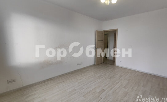 Продажа 2-комн квартиры на вторичном рынке Флотская улица,  д. 68 к2