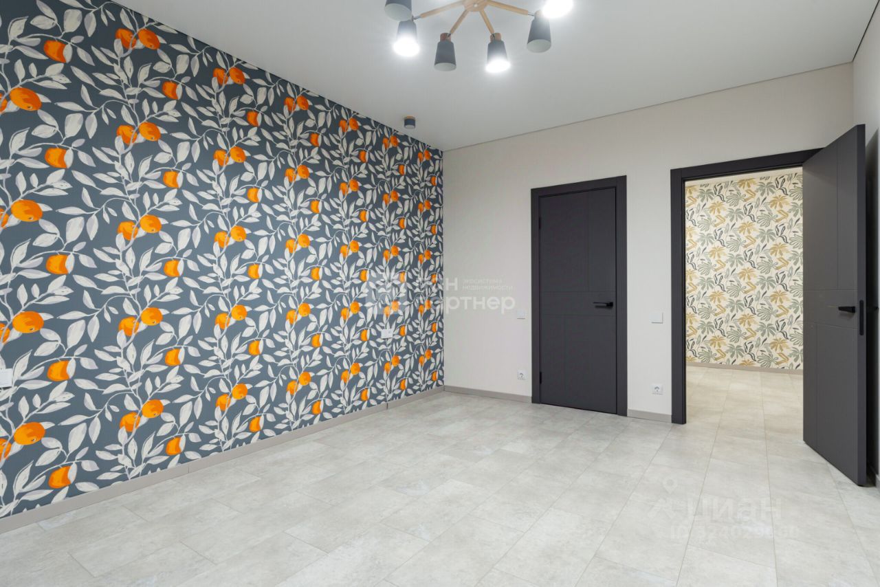 Продажа 2-комн квартиры на вторичном рынке 12-я Красноармейская улица, 26