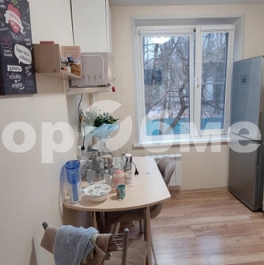 Продажа 1-комн квартиры на вторичном рынке Петрозаводская улица,  д. 17 к2