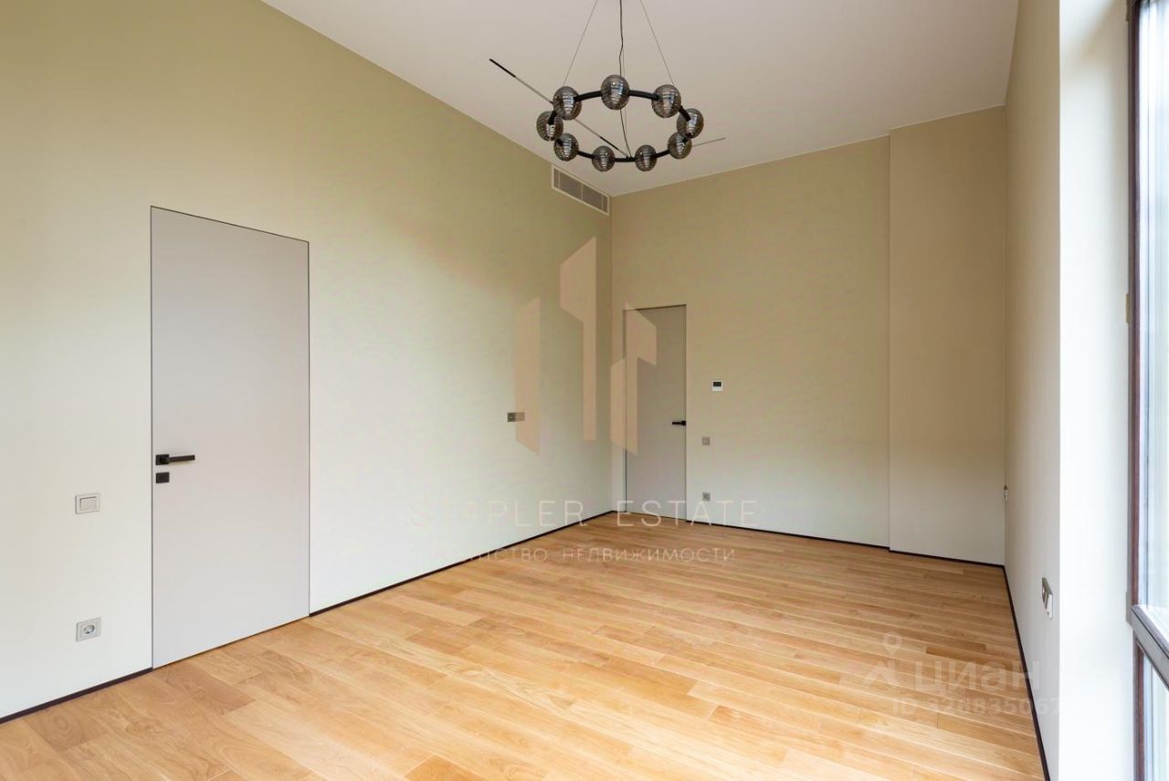 Продажа 4-комн квартиры на вторичном рынке Таманская улица, 3с21