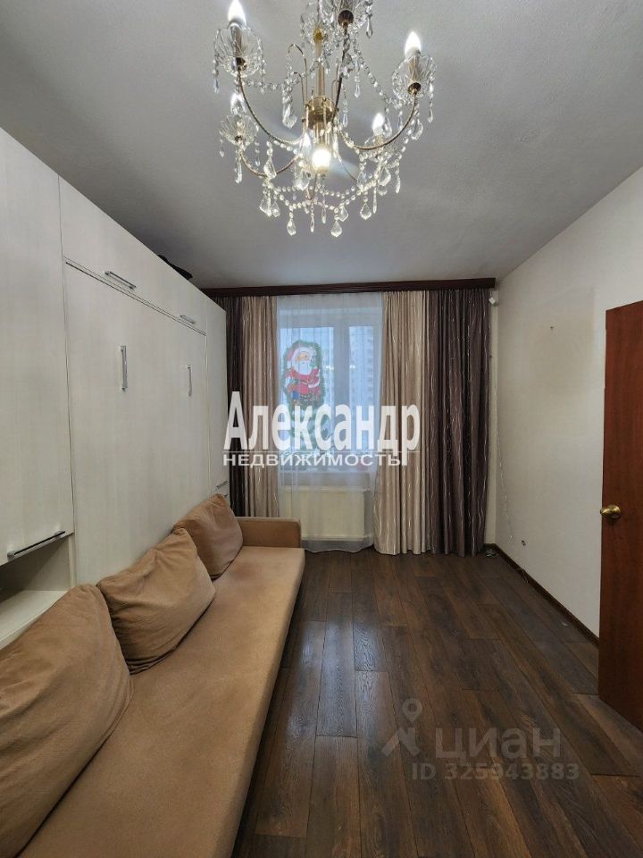 Продажа 1-комн квартиры на вторичном рынке проспект Славы, 52к1