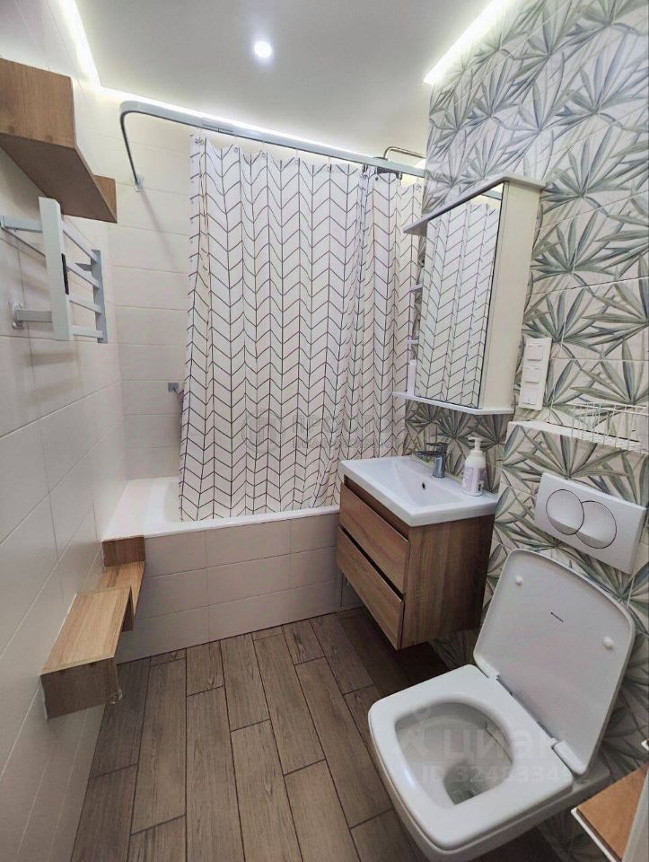 Продажа 2-комн квартиры на вторичном рынке Тюменский проезд,  д. 3к3