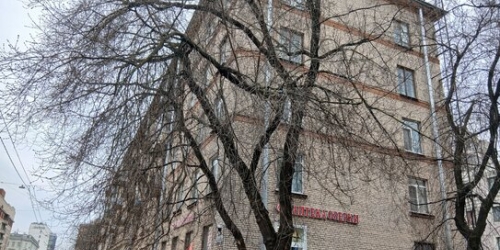 2-комн квартира ул Смолячкова,  д. 12