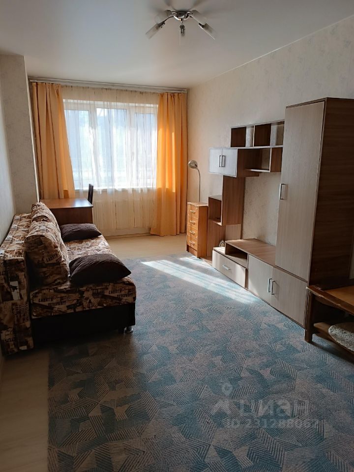 Аренда 1-комн квартиры на вторичном рынке Мурино, улица Шоссе в Лаврики, 55