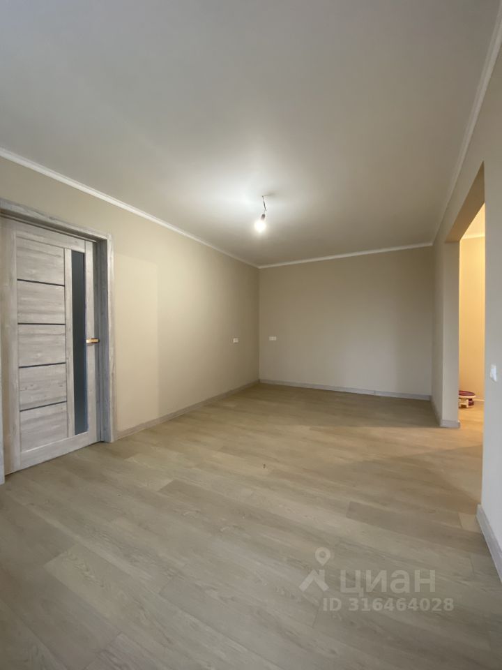 Продажа 2-комн квартиры на вторичном рынке д. Чурилково, 6