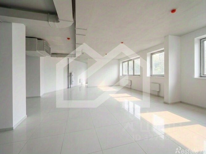 Аренда торгового помещения ул Коминтерна,  д. 10