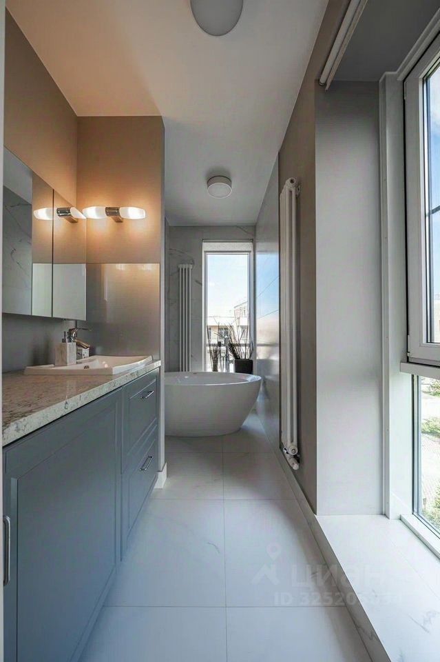 Продажа 2-комн квартиры на вторичном рынке улица Новая, 51к18