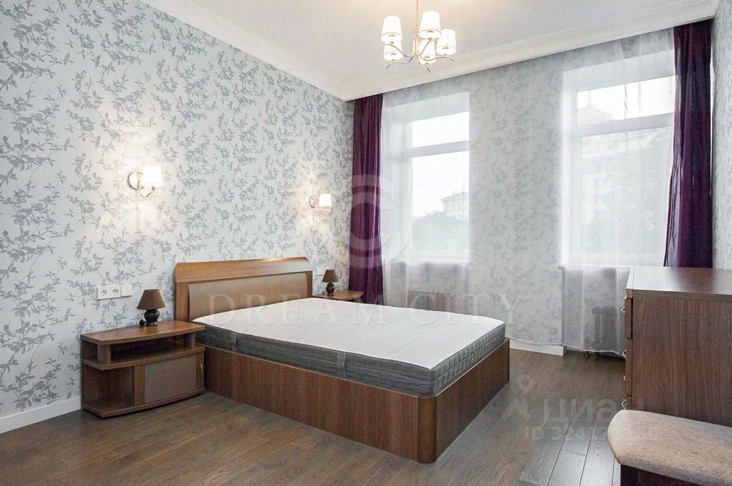 Аренда 3-комн квартиры на вторичном рынке 2-й Неопалимовский переулок, 11