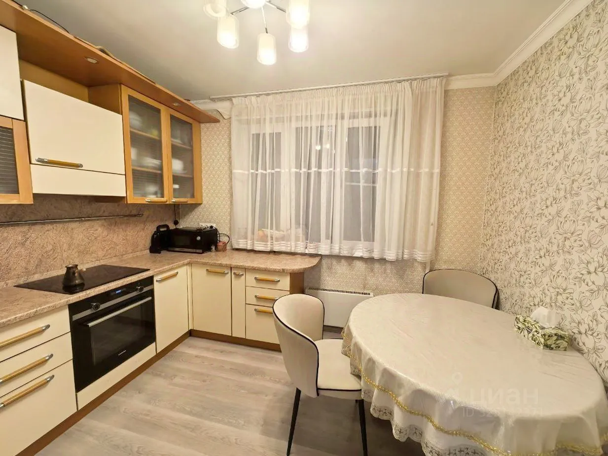 Продажа 3-комн квартиры на вторичном рынке Братеевская улица, 21