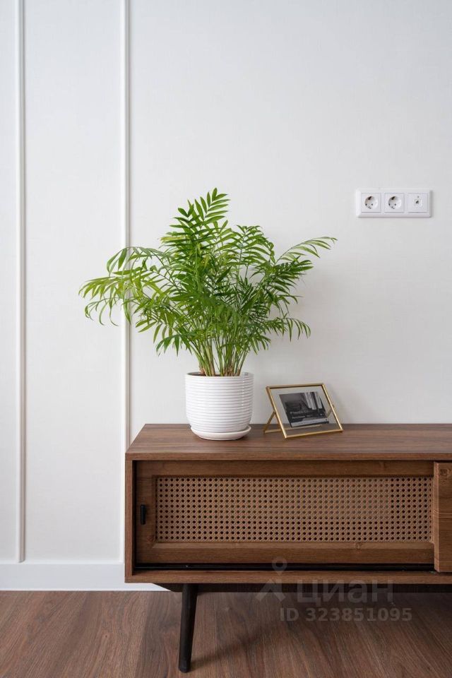 Продажа 2-комн квартиры на вторичном рынке Свободный проспект, 37/18