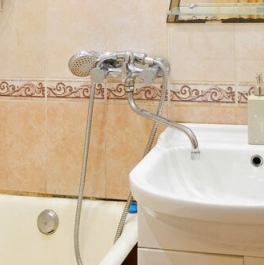 Продажа 1-комн квартиры на вторичном рынке Суздальский пр-кт,  д. 75