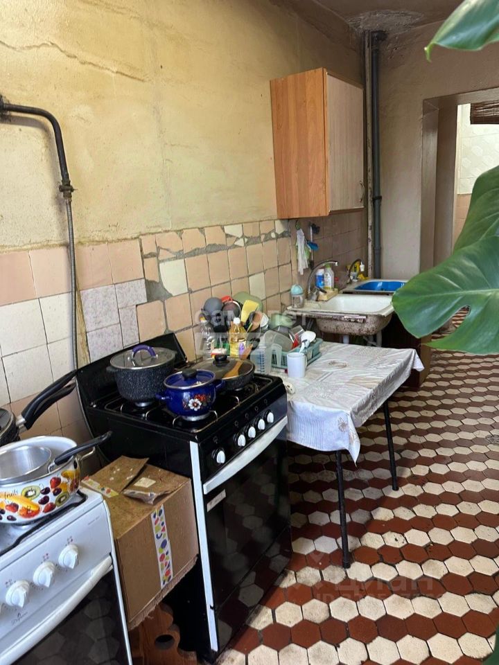 Продажа 3-комн квартиры на вторичном рынке Чехов, улица Гагарина, 19