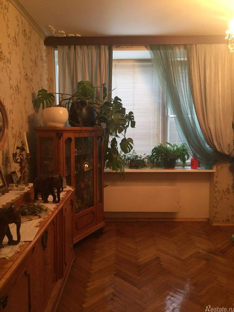 Продажа 4-комн квартиры на вторичном рынке Хользунова переулок,  д. 10