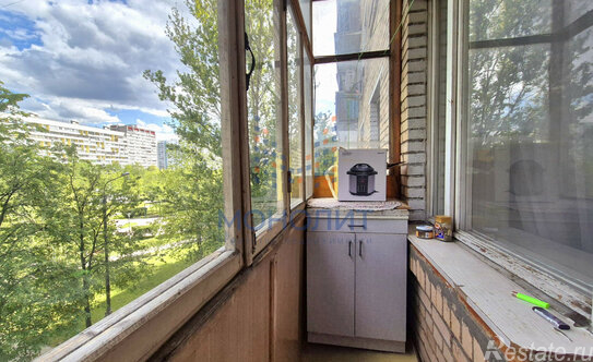 Продажа 1-комн квартиры на вторичном рынке Хабаровская улица,  д. 9