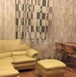 Продажа 2-комн квартиры на вторичном рынке Молодёжная улица,  д. 3
